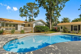 819 Acapulco Rd, Jacksonville, FL 32216