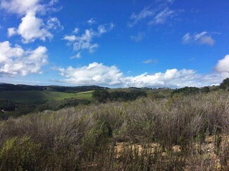 11840 Camino Escondido Rd, Carmel Valley, CA 93924