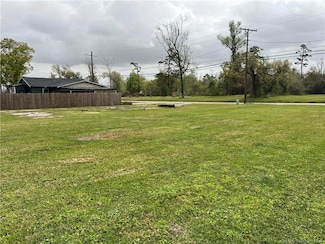2417 Moeling St, Lake Charles, LA 70601