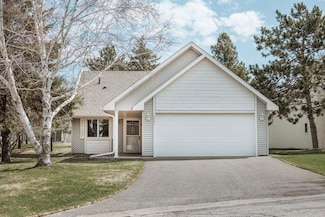 2501 Woodridge Ln, Brainerd, MN 56401
