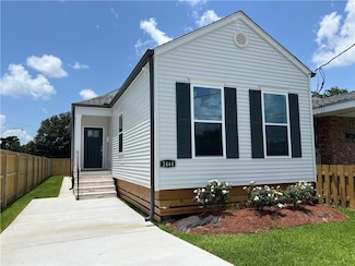 2444 Huey P Long Ave, Gretna, LA 70053