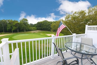 112 Cliffside Dr Unit 112, Plymouth, MA 02360