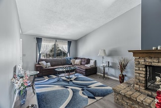 240 River Woods Ln, Burnsville, MN 55337