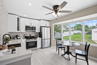 8736 W Howard Ave, Milwaukee, WI 53228