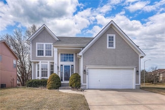 13700 Bradshaw St, Overland Park, KS 66221