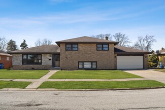 16934 Woodlawn Ave E, South Holland, IL 60473