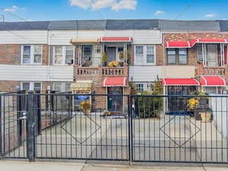 1915 Bussing Ave, Bronx, NY 10466