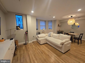 1417 Chapin St NW Unit 102, Washington, DC 20009