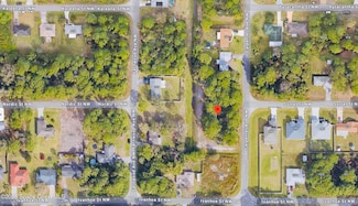 506 Carpenter Ave NW, Palm Bay, FL 32907