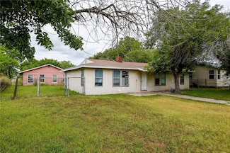 2475 Avenue E, Ingleside, TX 78362