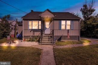 1106 W Market St, Schuylkill Haven, PA 17972