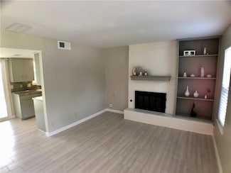 8502 Woodstone Dr, Austin, TX 78757