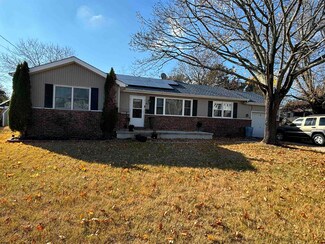 8 Wilson Dr, Northfield, NJ 08225