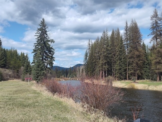 358 Riverside Dr, Troy, MT 59935