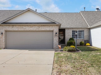 2521 Windward Blvd Unit 2521, Champaign, IL 61821