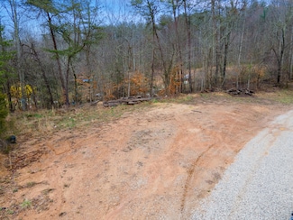 1637 High Rock Rd, Stanton, KY 40380