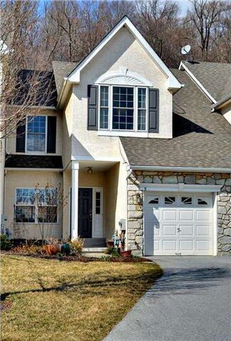 8 Kennedy Dr, Downingtown, PA 19335
