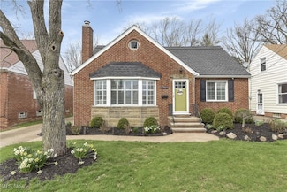 21364 Cromwell Ave, Cleveland, OH 44126