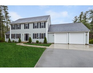 149 Quanapoag Rd, East Freetown, MA 02717