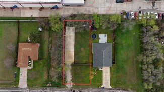 2729 Pike Dr, Lancaster, TX 75134