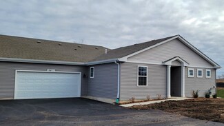 6411 Juniper Dr, Wonder Lake, IL 60097