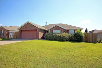 807 SW River Rock St, Bentonville, AR 72712
