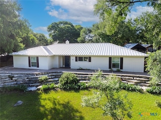 801 Arrowhead Dr, Salado, TX 76571