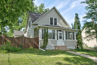 319 Elm St, Hudson, WI 54016