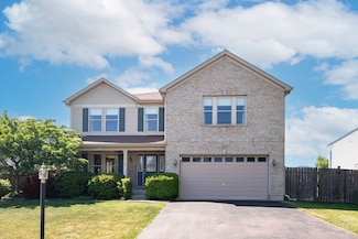 910 Walnut Dr, Kirkland, IL 60146