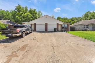 1422 & 1424 N Dawn Dr Unit 1422 &1424, Fayetteville, AR 72703