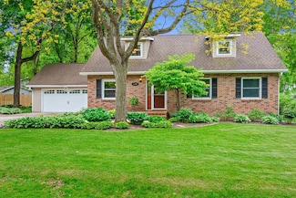 1136 Ridge Rd, Marshfield, WI 54449