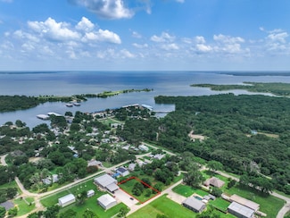 1104 Park Dr, West Tawakoni, TX 75474