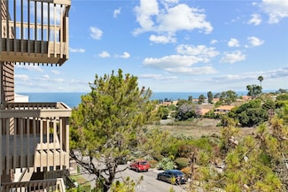 6542 Ocean Crest Dr Unit B208, Rancho Palos Verdes, CA 90275