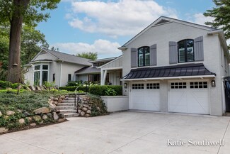 1125 Plymouth Ave SE, Grand Rapids, MI 49506