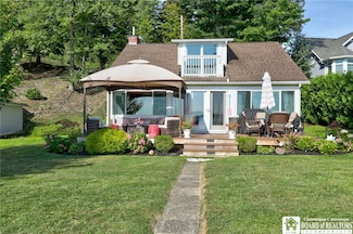 2972 Chautauqua Ave, Ashville, NY 14710