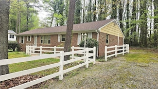 2313 Stratford Ct, Richmond, VA 23225