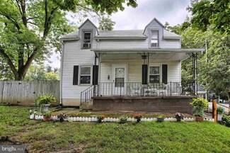 3815 Colonial Rd, Harrisburg, PA 17109
