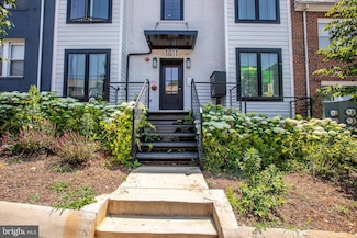 1011 18th St NE Unit 5, Washington, DC 20002