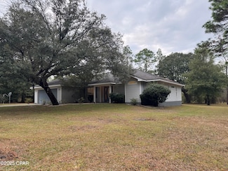 3320 Eagle Ct, Chipley, FL 32428