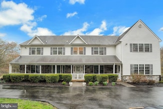 458 Arbor Way, Chester Heights, PA 19017