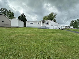 313 Prosperity Rd, Beckley, WV 25801