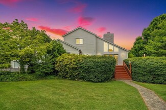 304 Layman Ct, Blacksburg, VA 24060