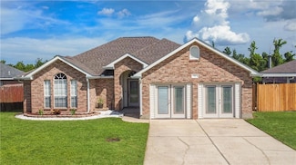 82 Moss Dr, La Place, LA 70068