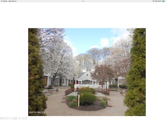 453 E Putnam Ave Unit 3F, Cos Cob, CT 06807