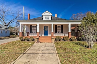 2497 Napier Ave, Macon, GA 31204