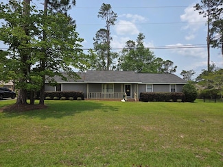 810 Estroff Dr, Vidalia, GA 30474