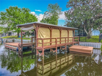 26619 Bimini Dr, Tavares, FL 32778