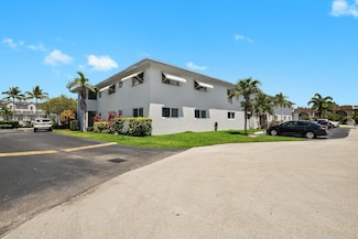 2120 NE 42nd St Unit 6A, Lighthouse Point, FL 33064