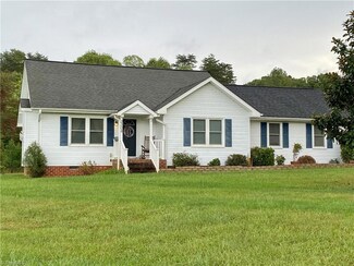 2308 Pisgah Church Rd, Kernersville, NC 27284