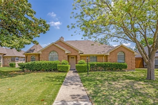 3304 Horseshoe Dr, Plano, TX 75074